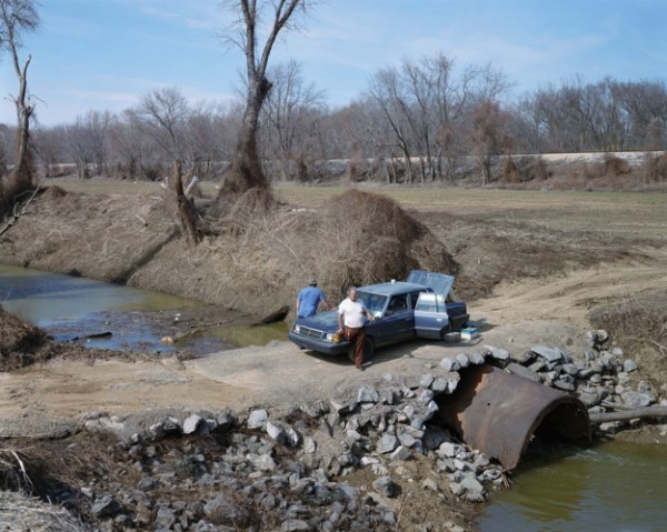 Alec Soth: Fisherman, Wickliffe, Kentucky, 2002 (Sleeping by the Mississipi)