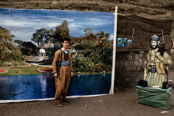 Susan Meiselas, Kurdistan: Street Photographs (Iraq, 1991)
