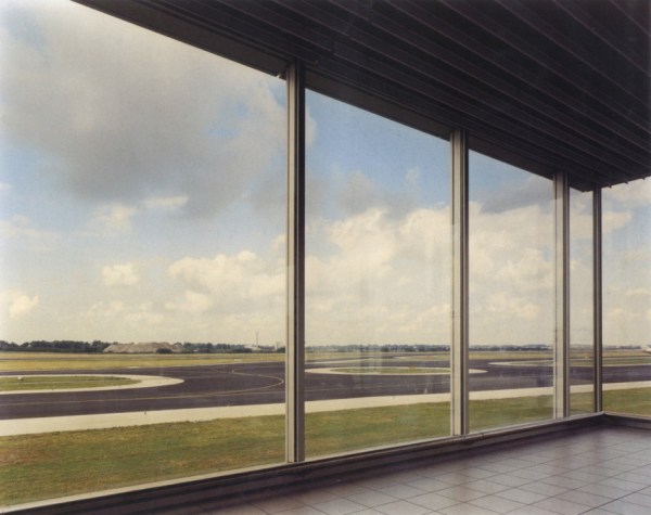 Andreas Gursky - Schiphol, 1994